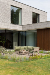 Cihly Joseph Bricks mají nezaměnitelný charakter ruční výroby a jedinečné odstíny. (na obrázku rodinný dům v Rotterdamu)