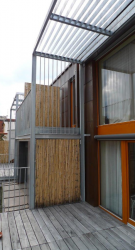 LÁBUS AA - Architektonický ateliér, rekonstrukce a nástavba bytového domu