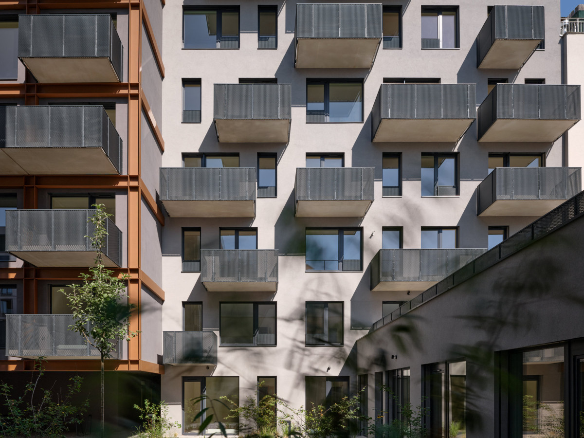 MiDO Harfa – promyšlená dostavba proluky na rozhraní Karlína a Vysočan (MiDO Harfa; QARTA Architektura)