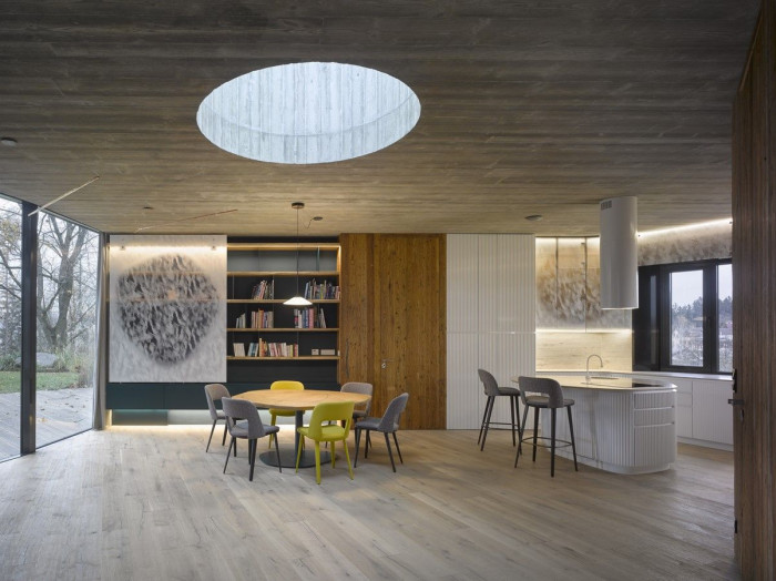 Daniela Polubědovová, Rodinný dům Srdce