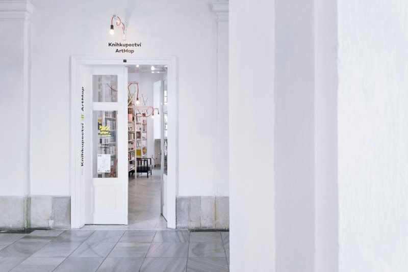 Mjölk architekti, Bookstore Artmap – foto