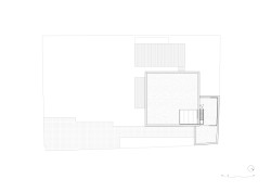 Půdorys střechy (Rodinný dům v Radotíně, Papundekl architekti)