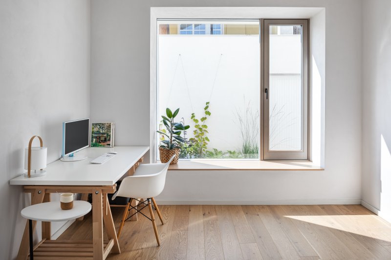 "Dům propojen se zelení" na Praze 9 od studia Iveta Langerová architekti