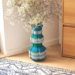 Polská firma Wontek, která vytváří vázy a lampy z bioplastu metodou "3D tkaní."