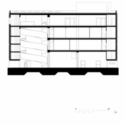 baukuh, House of Memory, řez podélný – foto
