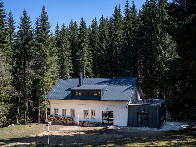 Rekonstrukce chalupy v Jizerských horách, SENAA architekti / Václav Navrátil, Jan Sedláček, Kateřina Zabadalová, Jan Gadziala