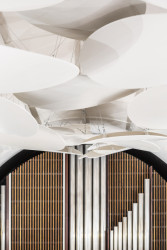 Koncertní síň Otakara Jeremiáše v kostele sv. Anny po rekonstrukci od studia A8000