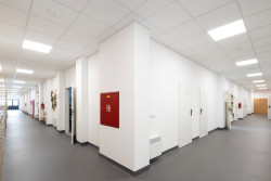 Modulární budova v Prušánkách od KOMA MODULAR.