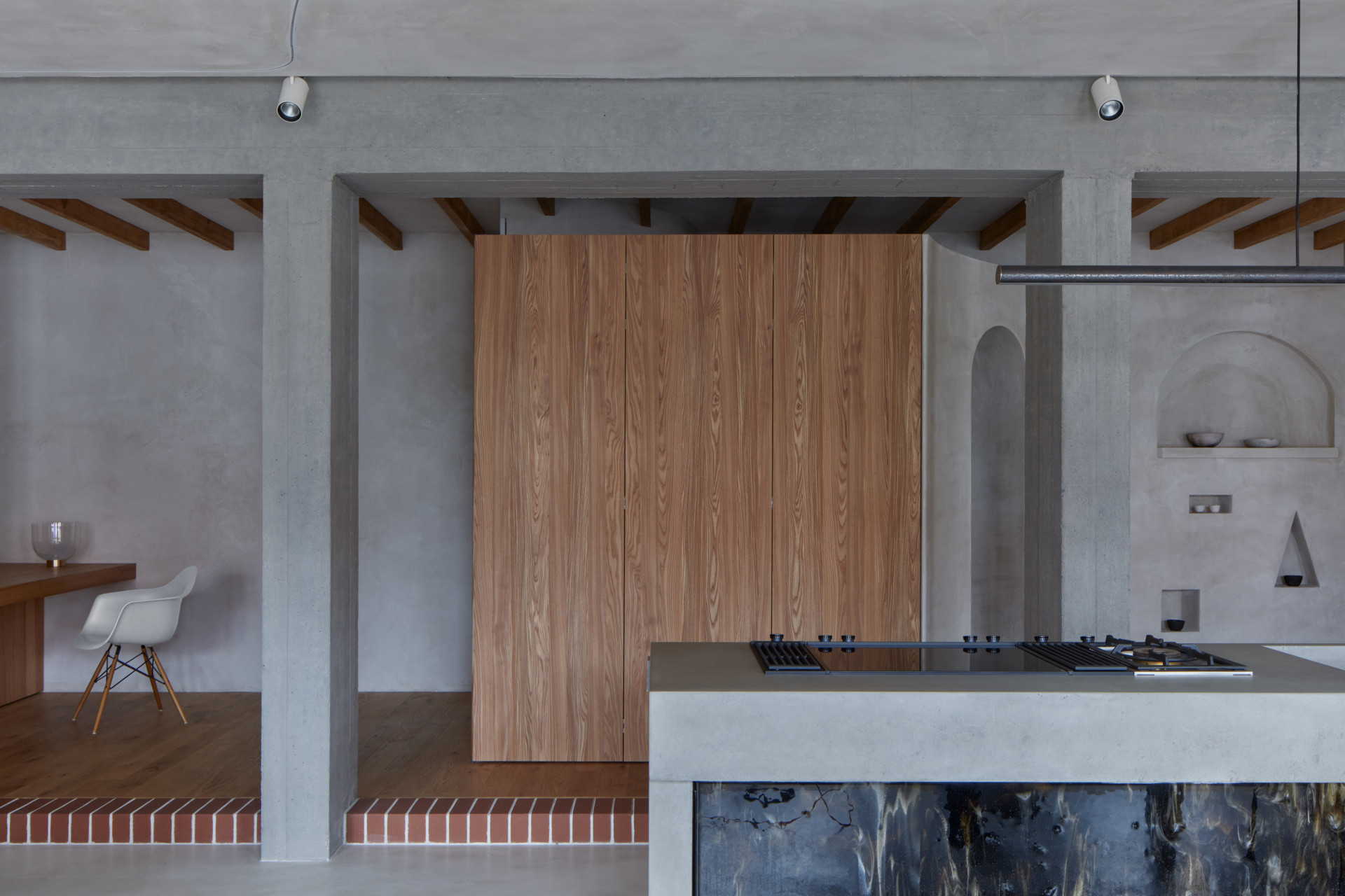 Ovenecká 33, studio OBJEKTOR: Můžeme tu spatřit podobnost s dílem velikánů jako Carlo Scarpa nebo Luis Barragán