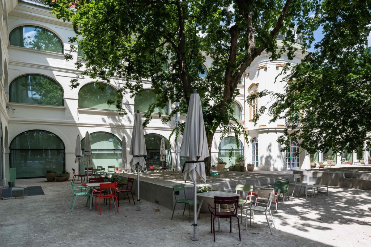Společnost Konsepti dodala nábytek do nově zrekonstruované Slovenské národní galerie