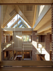 Nová knihovna při Magdalene College Cambridgeské univerzity od Niall McLaughlin Architects