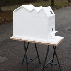 Vítězný návrh Centra současného umění a architektury v Českých Budějovicích od studií AFF Architekten + Malý Chmel, model