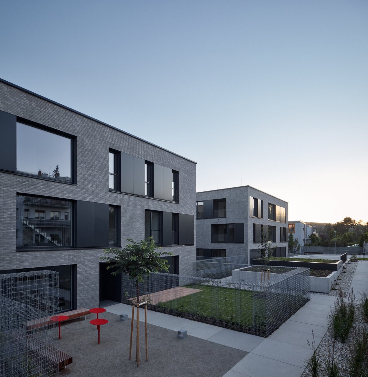 Čtyři domy v jednom, Kuba & Pilař architekti