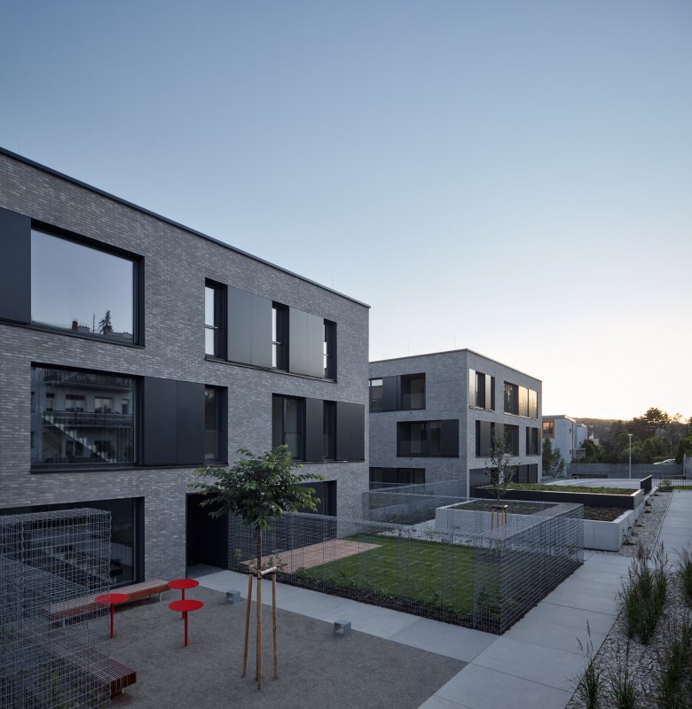 Čtyři domy v jednom, Kuba & Pilař architekti