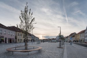 Rekonstrukce náměstí v Třebíči, Atelier RAW