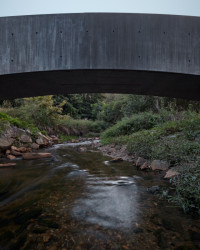 Lávka přes Dřetovický potok, Aoc architekti + Kloknerův ústav ČVUT v Praze (Ondřej Císler a Petr Tej)