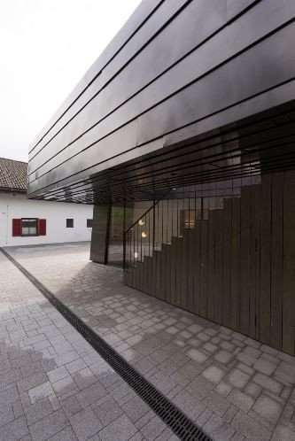 Vila Drei Birken, Plasma studio