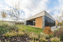 Mio architects, Bungalov Dobříš – foto