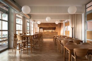 SOKEC v Hrušovanech u Brna, caraa.cz/Atelier KAVA: Pohled do restaurace