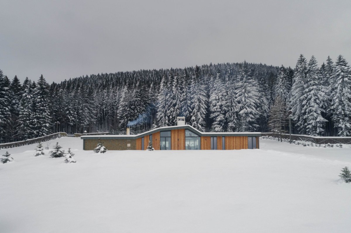 WMA Architects navrhli lesní usedlost v Beskydech