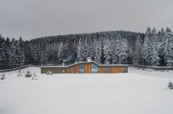 WMA Architects navrhli lesní usedlost v Beskydech
