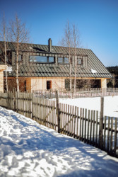 Harazim Karel Architektura - RD Borová Lada: Jednoznačnou předností domu je krásné přírodní okolí