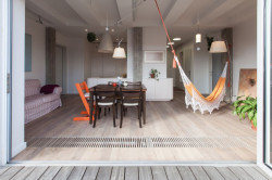 Lenka Míková Architect, Malý penthouse v Praze – foto