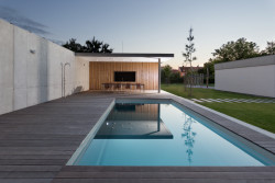 Rodinný dům s atriem od Jiřího Vokřála a Hany Horákové