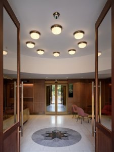 SAPELI v Rudolfinu skloubilo funkčnost a respekt k historii (Rekonstrukce zázemí Rudolfina; Architektonické studio Lenky Míkové)