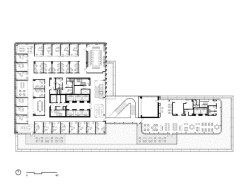 Půdorys 5. NP (Centrum výpočetní a datové vědy Bostonské univerzity, KPMB Architects)