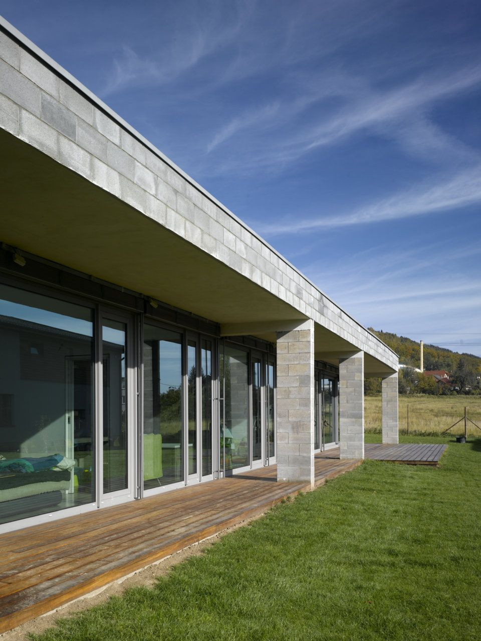 ARCHTEAM, Dům v betonu – foto