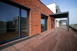 V pražských Jinonicích roste nová rezidenční čtvrť. Nabídne na 500 bytů, kancelářské prostory a občanskou vybavenost. (na obrázku rezidence Nová Waltrovka)