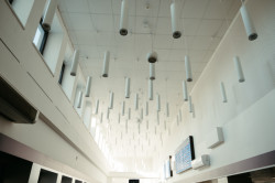 KOHLarchitekti zrekonstruovali nádražní halu v Havířově, nově slouží jako sportovně-kulturní centrum