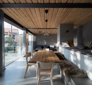 Víkendový dům v Bukovanech od studia SENAA architekti