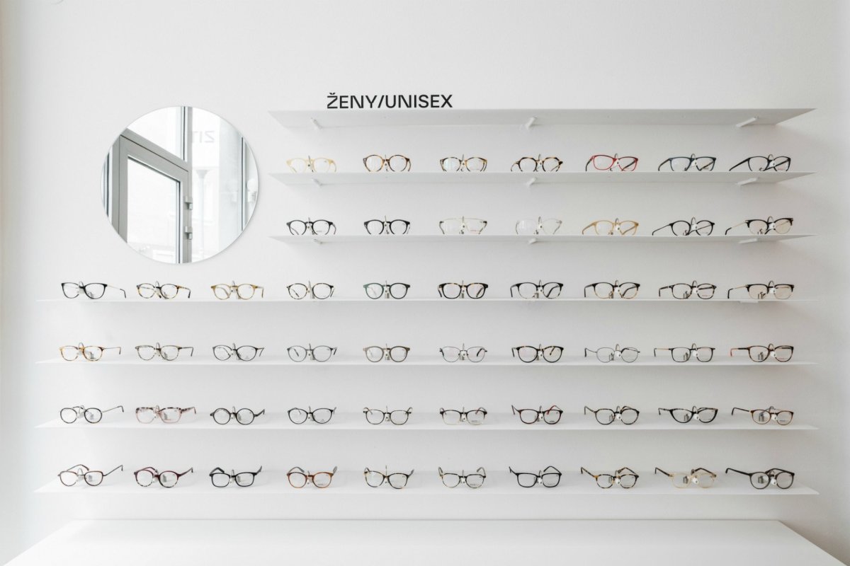 Optika ZITA, Grau Architekti