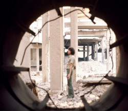 Při rekonstrukci byla továrna zbavena všech přebytečných konstrukcí