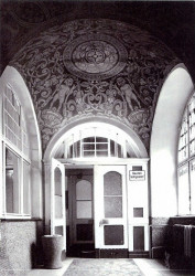 Vedle koupání mohli hosté využívat i různé terapeutické procedury.