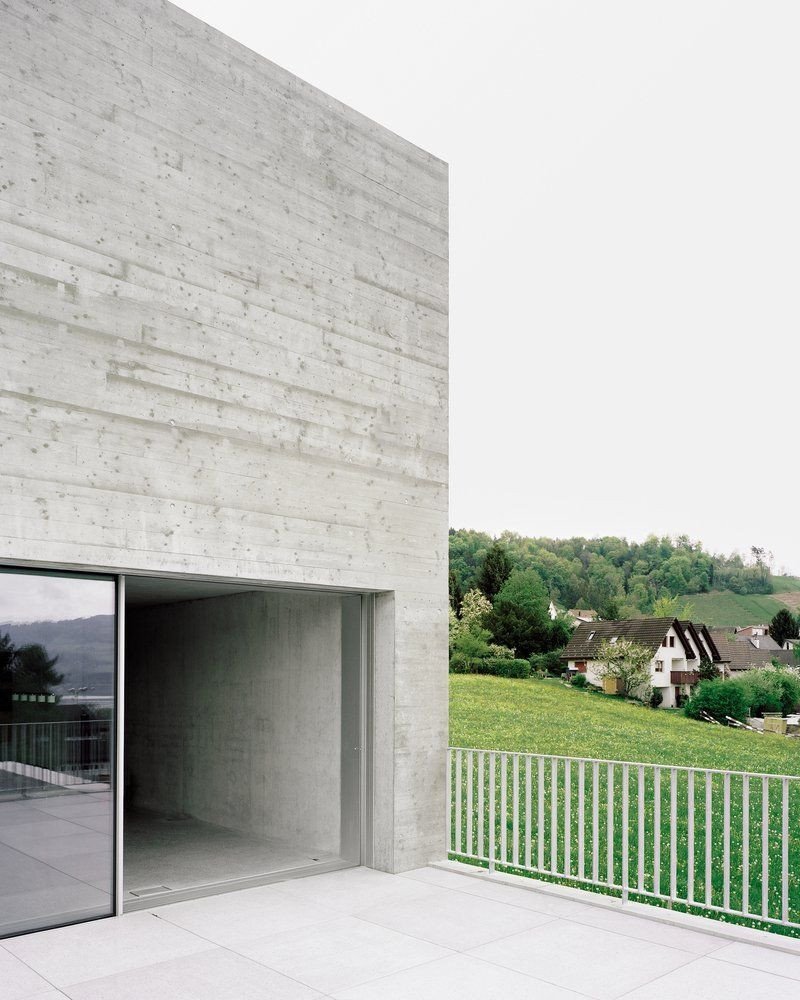 House B, E2A