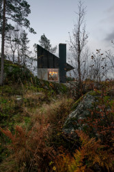 Cabin Rones, Sanden+Hodnekvam / Ingvild Hodnekvam, John Sanden, Yngvild Lund.