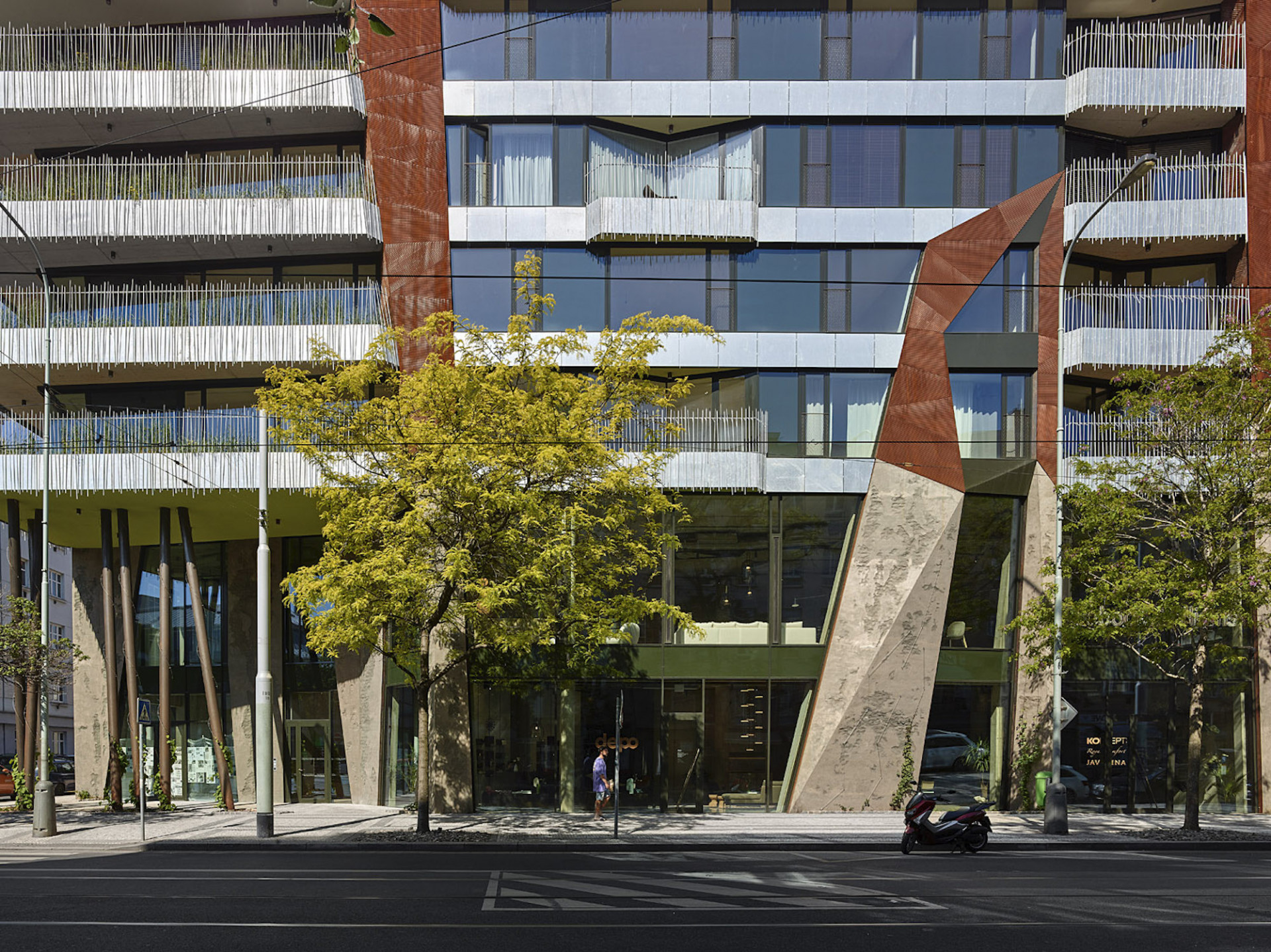 Komunardů XXXV, FIALA+NEMEC/ Stanislav Fiala