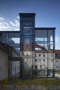 Ateliér AU plan zrekonstruoval Jinonický dvůr. Vznikly zde byty s dotekem historie.