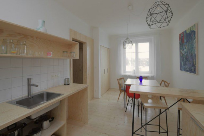 ArchitectureMADE, rekonstrukce plzeňského 1+1, interiér