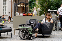 Brno na skládacím kole Brompton