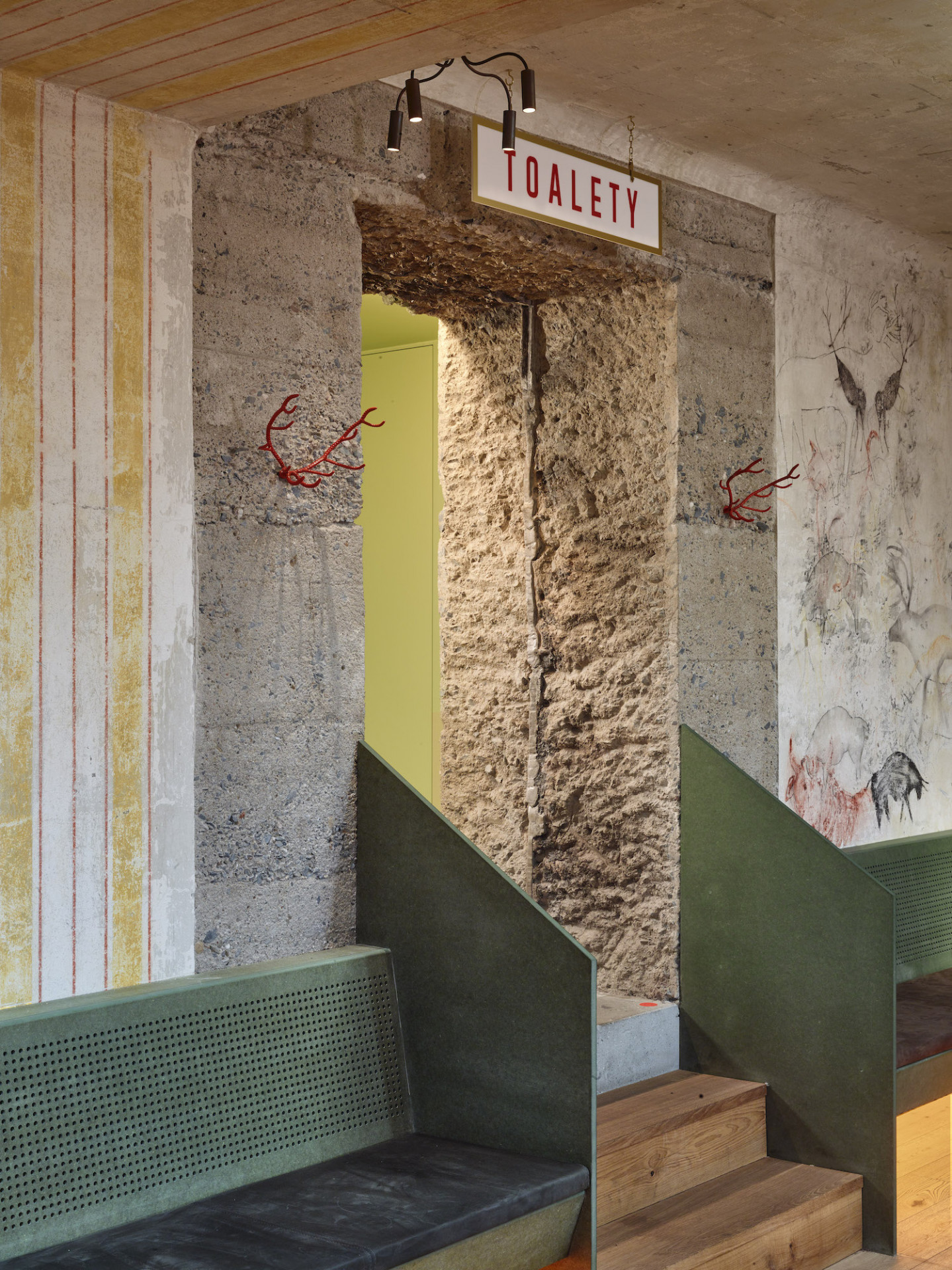 Restaurace Červený jelen v Praze, FIALA+NEMEC