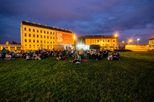 KAM, Modulární čekárna, Brno - foto