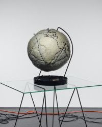 UMPRUM představuje na Dutch Design Week v Nizozemsku cestu, jak dostat evropskou vlnu opět na výsluní. (na obrázku projekt VLNA, Helia&Hlavinkova - Tools and History)