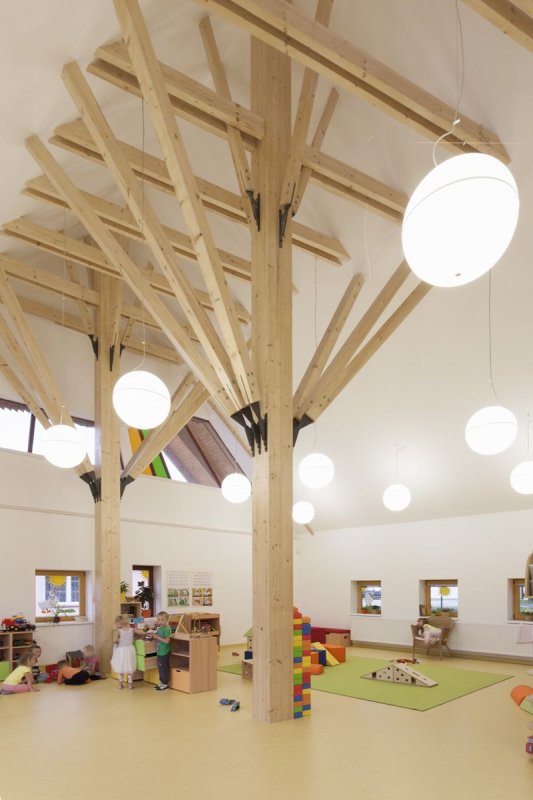 Atelier 8000 (Martin Krupauer, Jiří Střítecký), Mateřská škola v Dobříni - foto