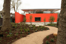 V roce 2008 získal Richard Rogers se svým studiem v pořadí už druhou Stirlingovu cenu, za budovu Hammersmith Maggie's Centre v Londýně