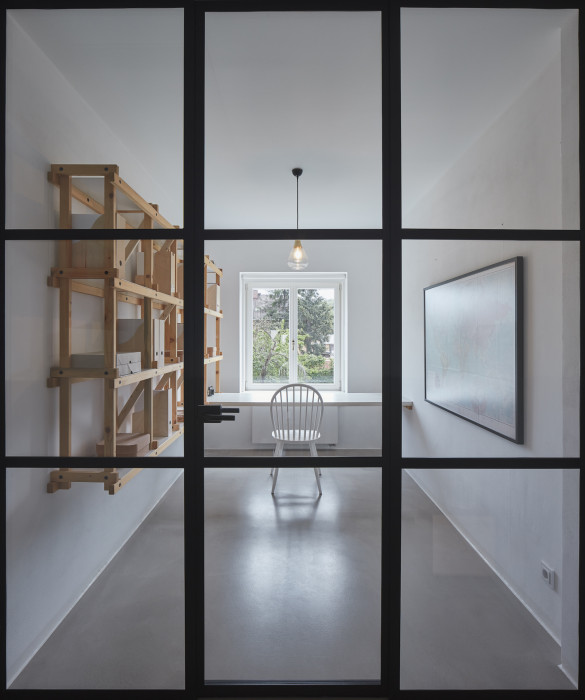 Vila s fontánou, Mjölk architekti