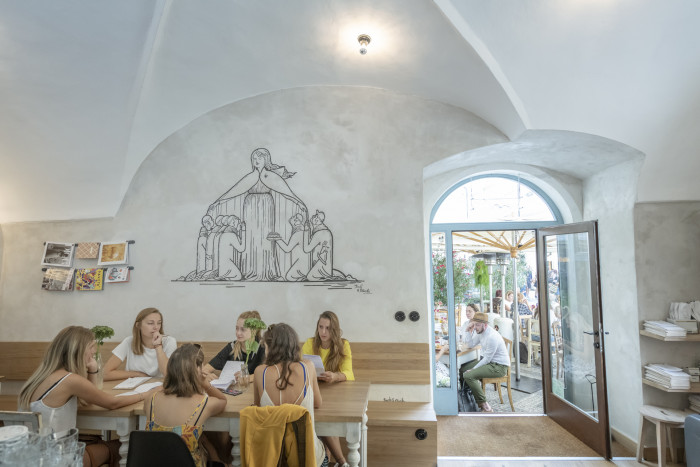 Bistro Monk od edit! architects v Praze